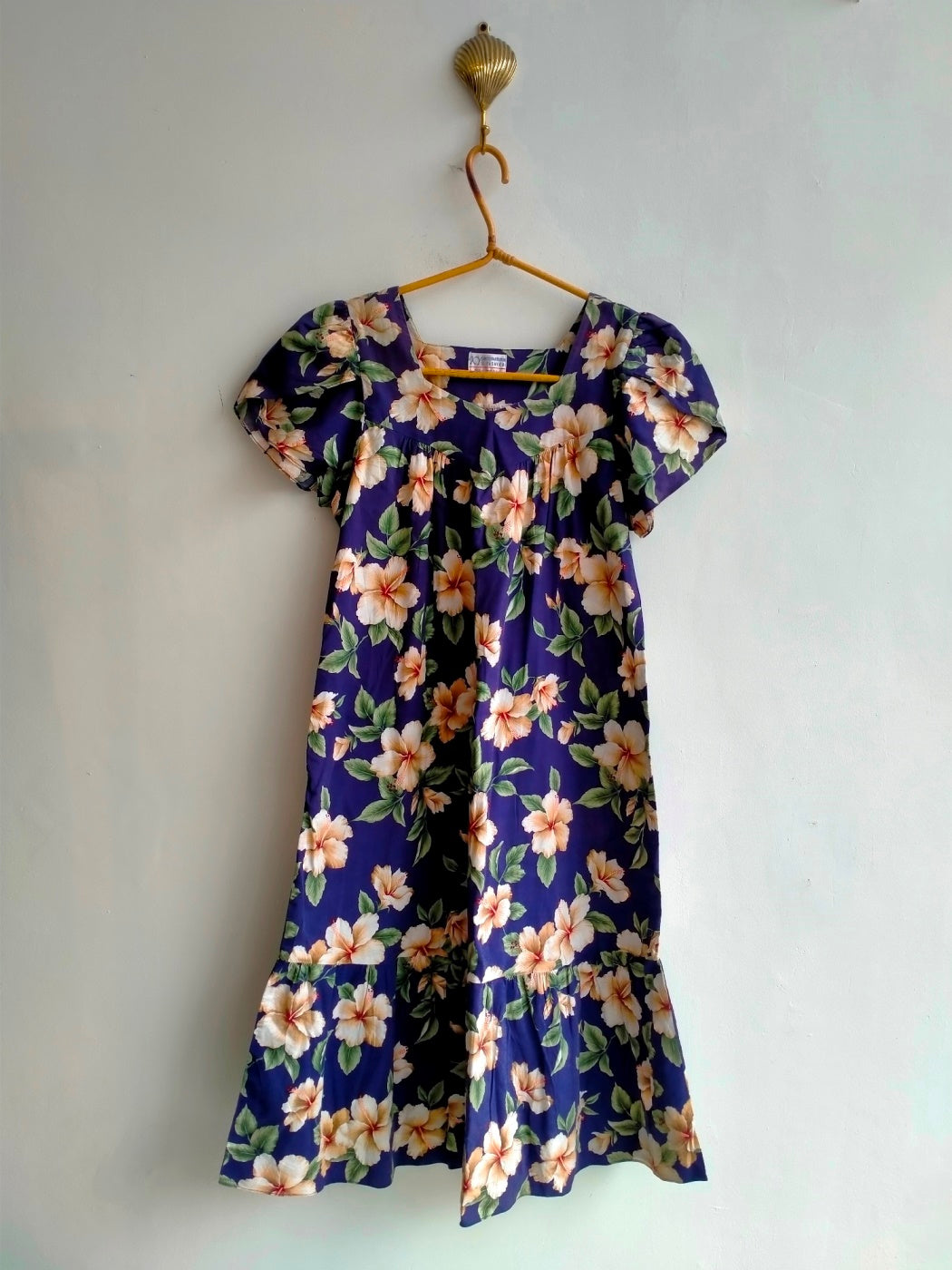Island Vintage Flower Dress