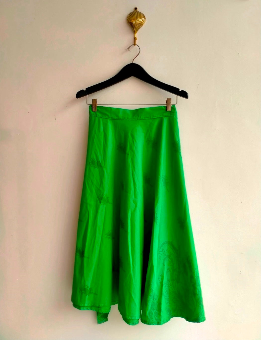 Island Vintage Green Room Skirt